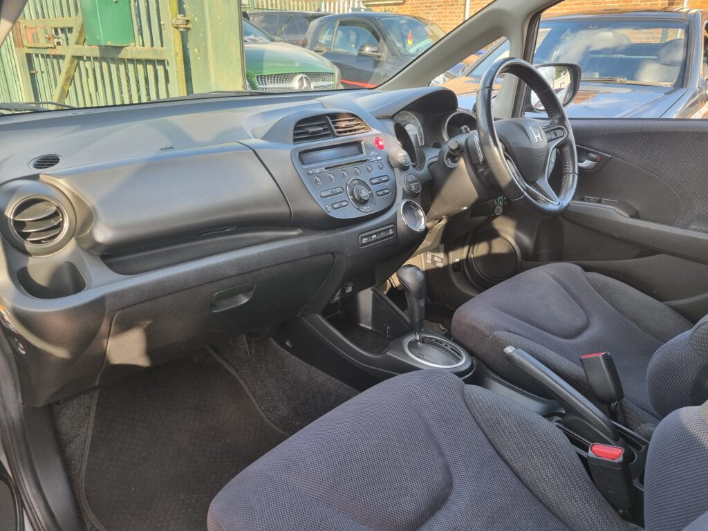 2011 Honda Jazz 1.3 IMA HS Hybrid 5dr CVT HATCHBACK Petrol/Electric Hybrid Automatic