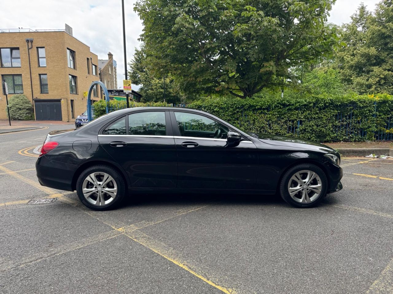 Mercedes-Benz C Class -